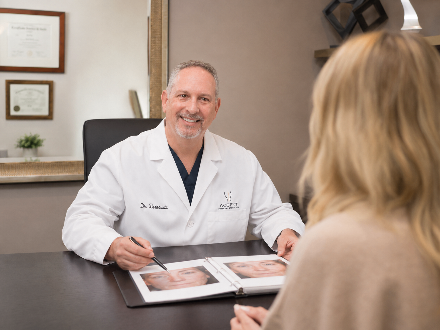How — patient consultation photo